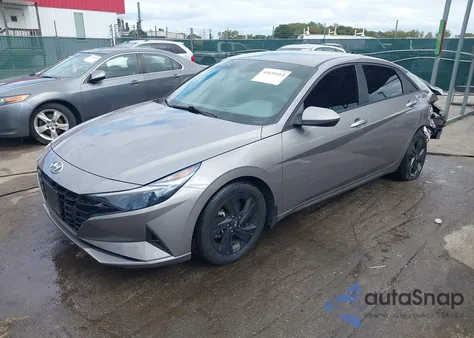 2022 Hyundai Elantra Sel z USA, uszkodzony, nr VIN KMHLS4AG0NU314818